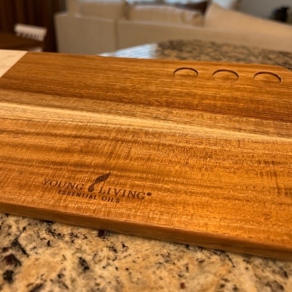 Young Living Exclusive Wood and Marble Charcuterie Cutting Board - Picture 2 of 6
